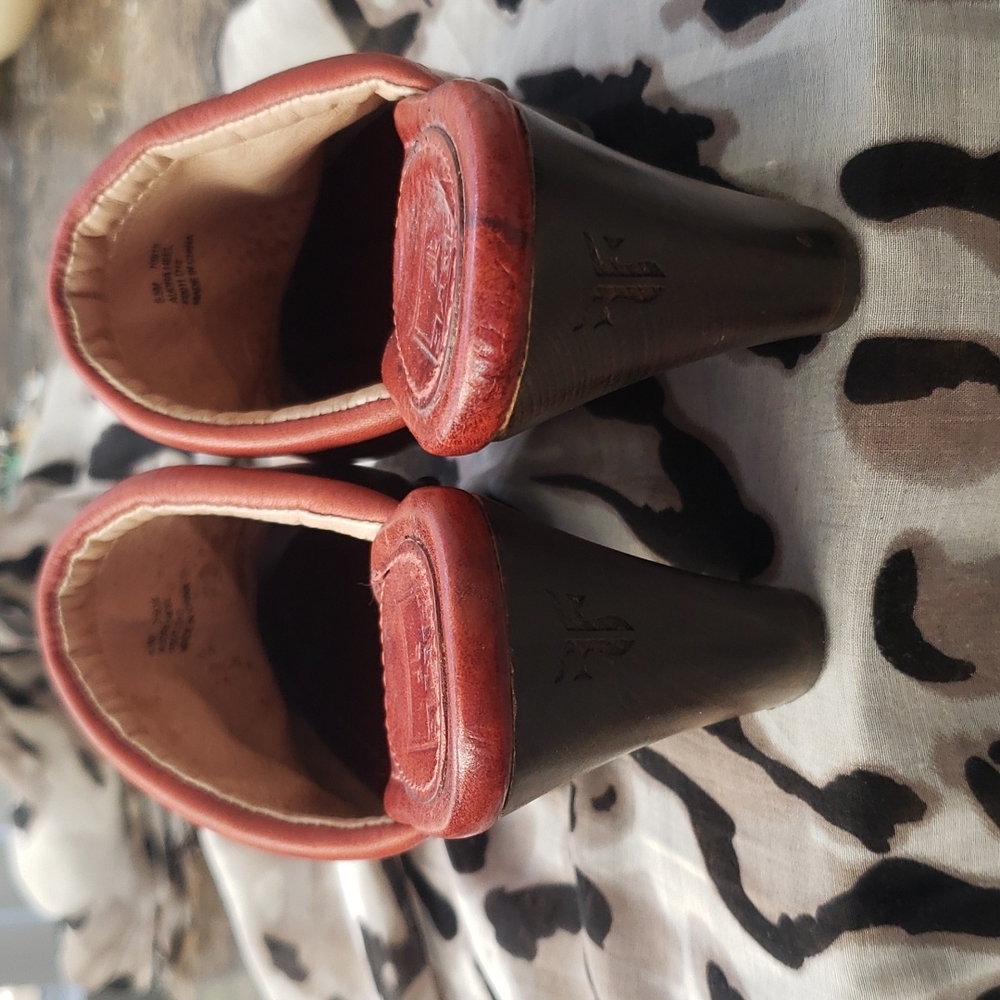 Frye Clog/Mules/heels - Picture 8 of 10
